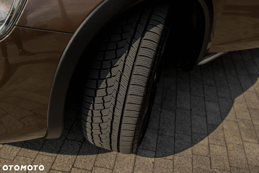 Volvo V60 Cross Country D3 Drive-E Summum - 17