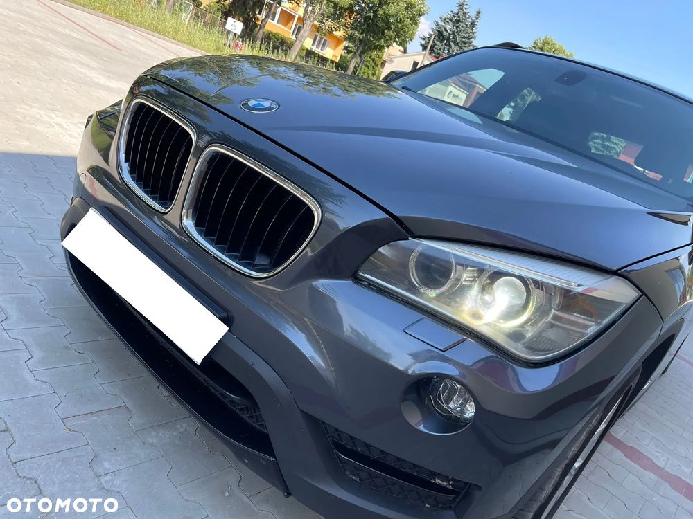 BMW X1 sDrive16d xLine - 35