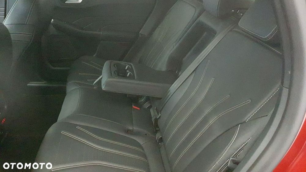 Ford Kuga - 13