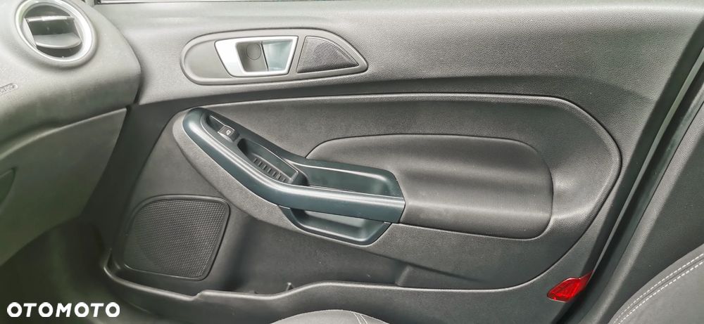 Ford Fiesta 1.25 Trend - 8