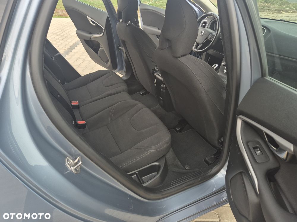 Volvo V40 - 17