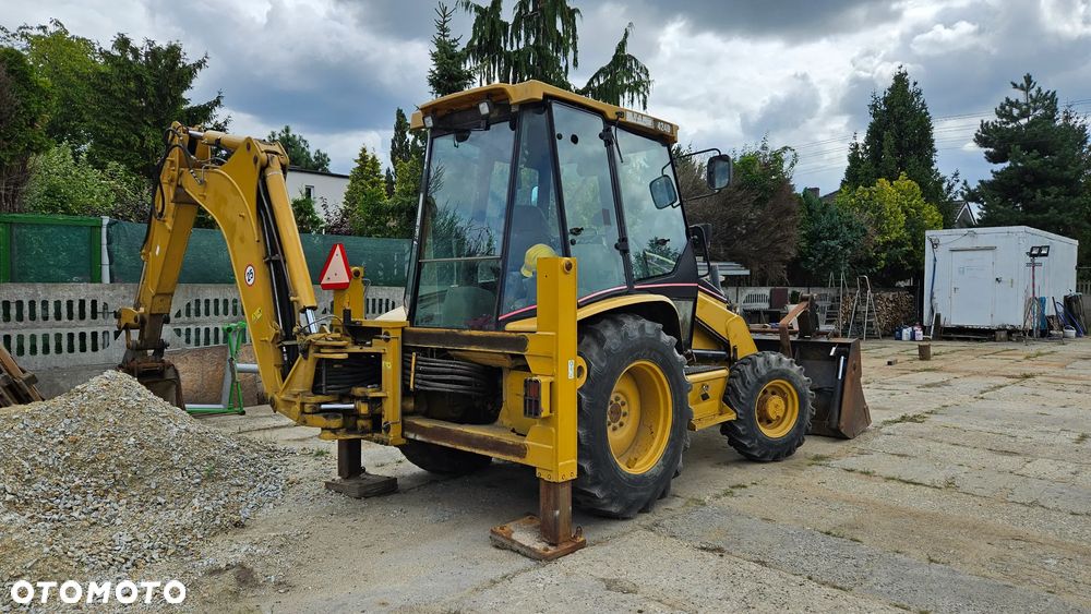 Caterpillar 424D - 2