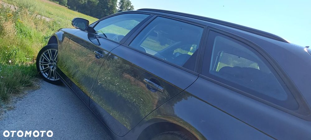 Audi A4 Avant 2.0 TDI DPF quattro S tronic Attraction - 6