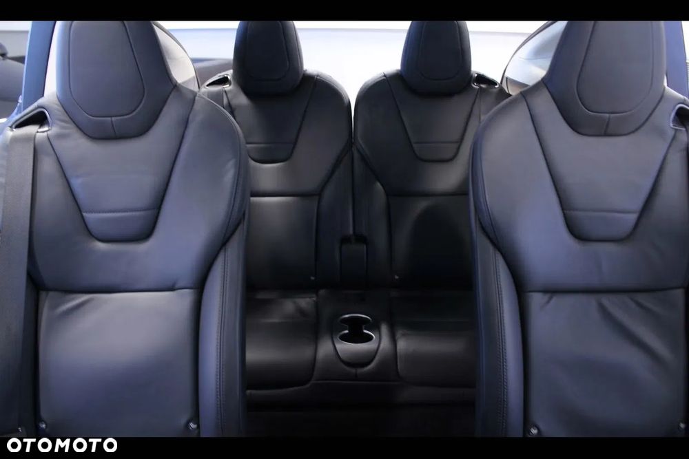 Tesla Model X Long Range Plus - 11