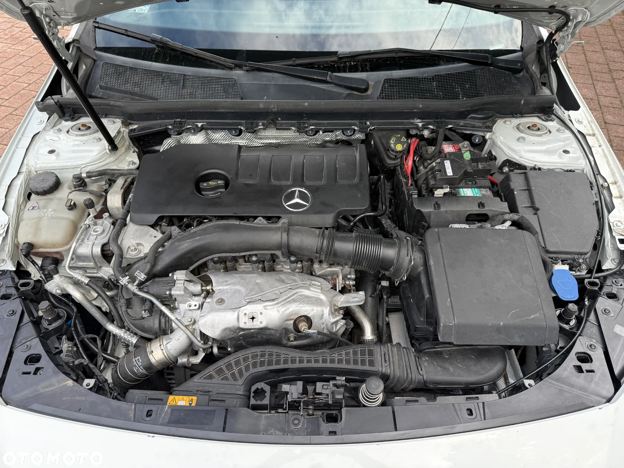 Mercedes-Benz CLA 250 Progressive 7G-DCT - 20