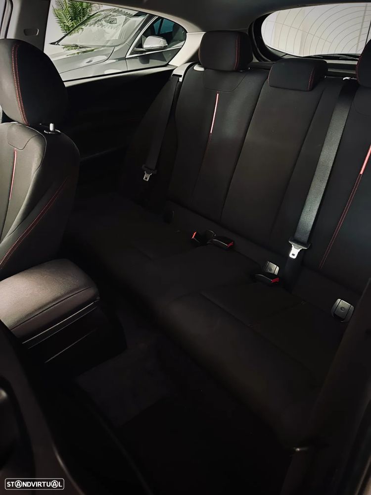 BMW 114 i Sport Line - 13