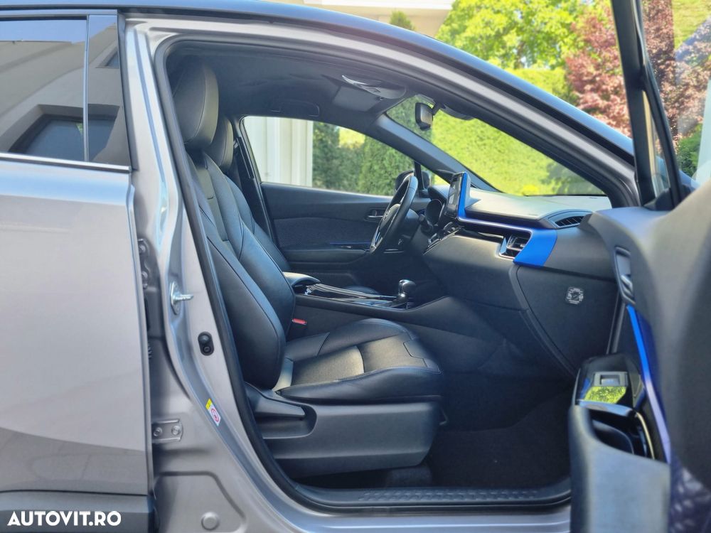 Toyota C-HR Lounge - 13