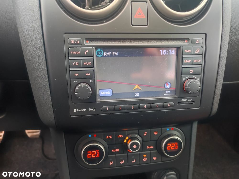 Nissan Qashqai 2.0 tekna - 16