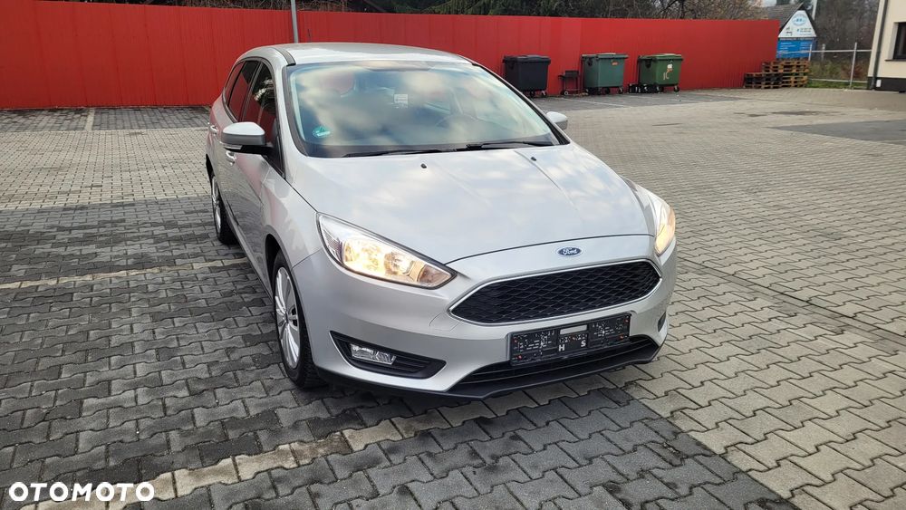 Ford Focus 1.5 TDCi SYNC Edition - 1