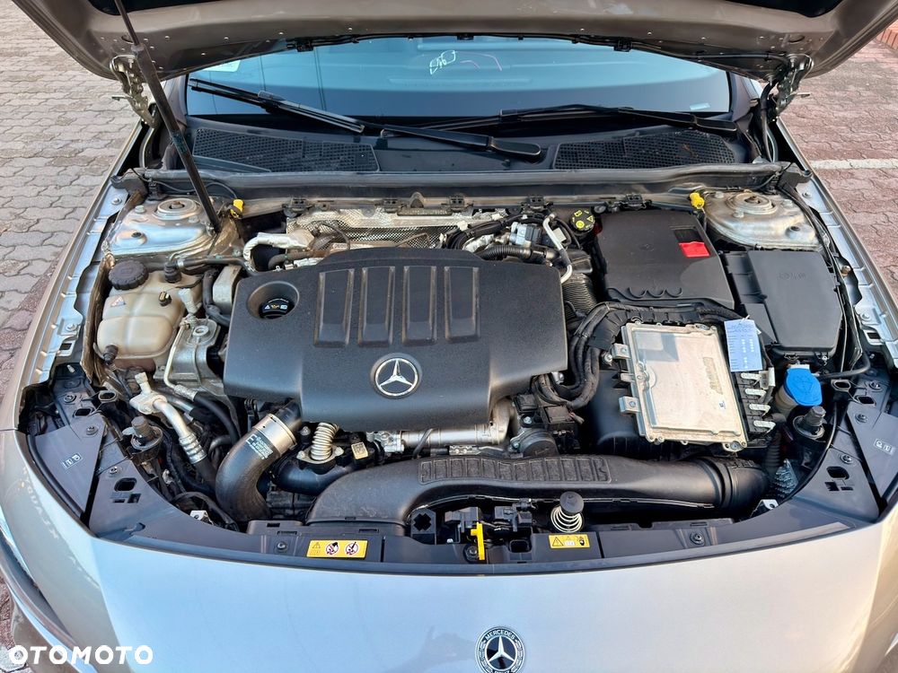 Mercedes-Benz Klasa A 200 d Progressive 8G-DCT - 15