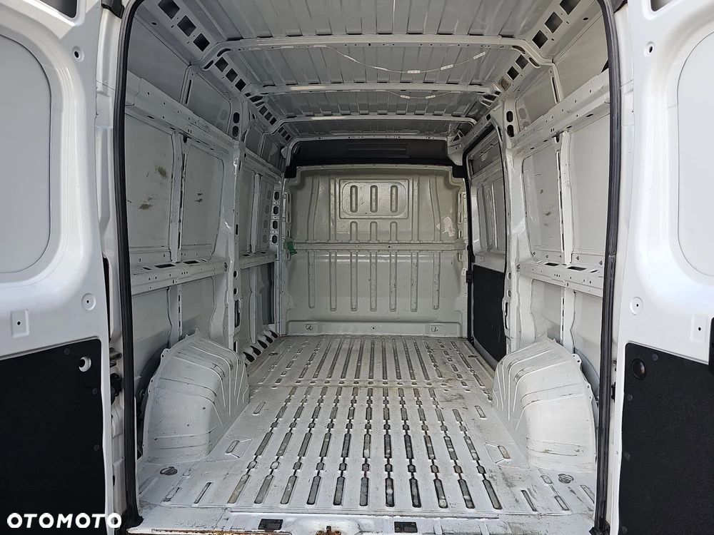 Peugeot BOXER - 19
