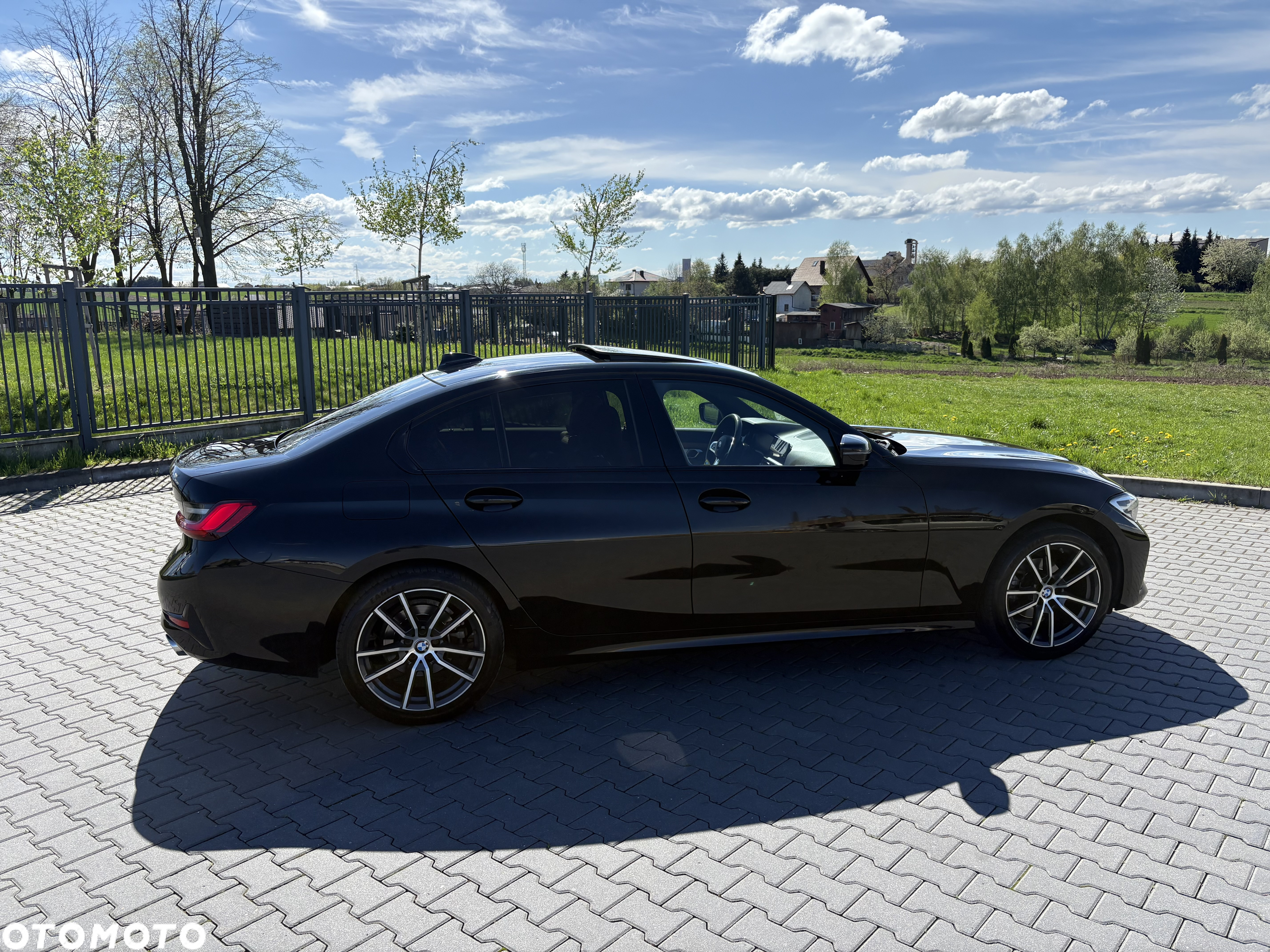 BMW Seria 3 318i - 4