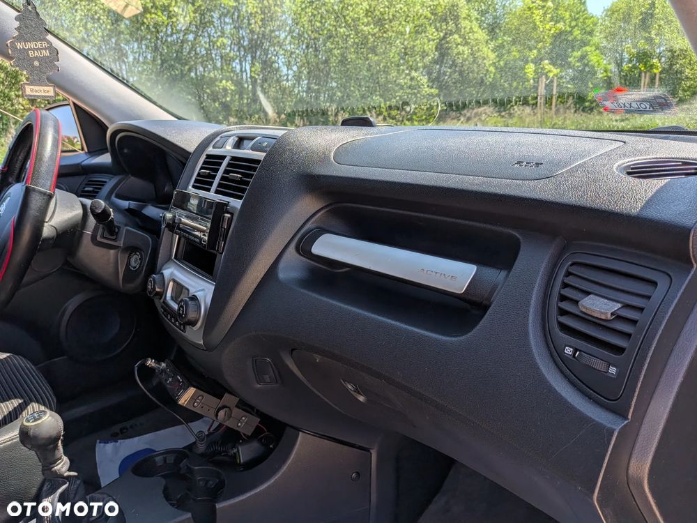 Kia Sportage 2.0 Expedition + - 28