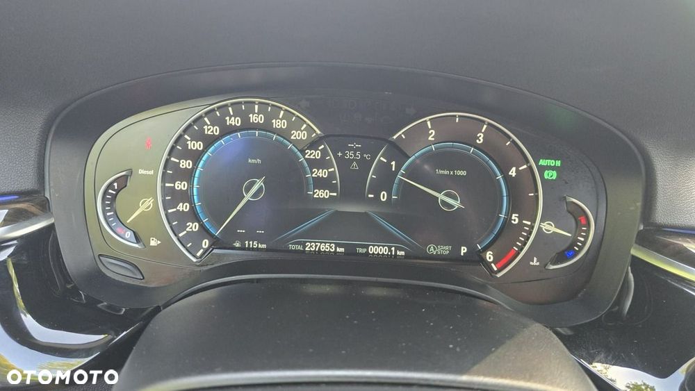BMW Seria 5 - 33