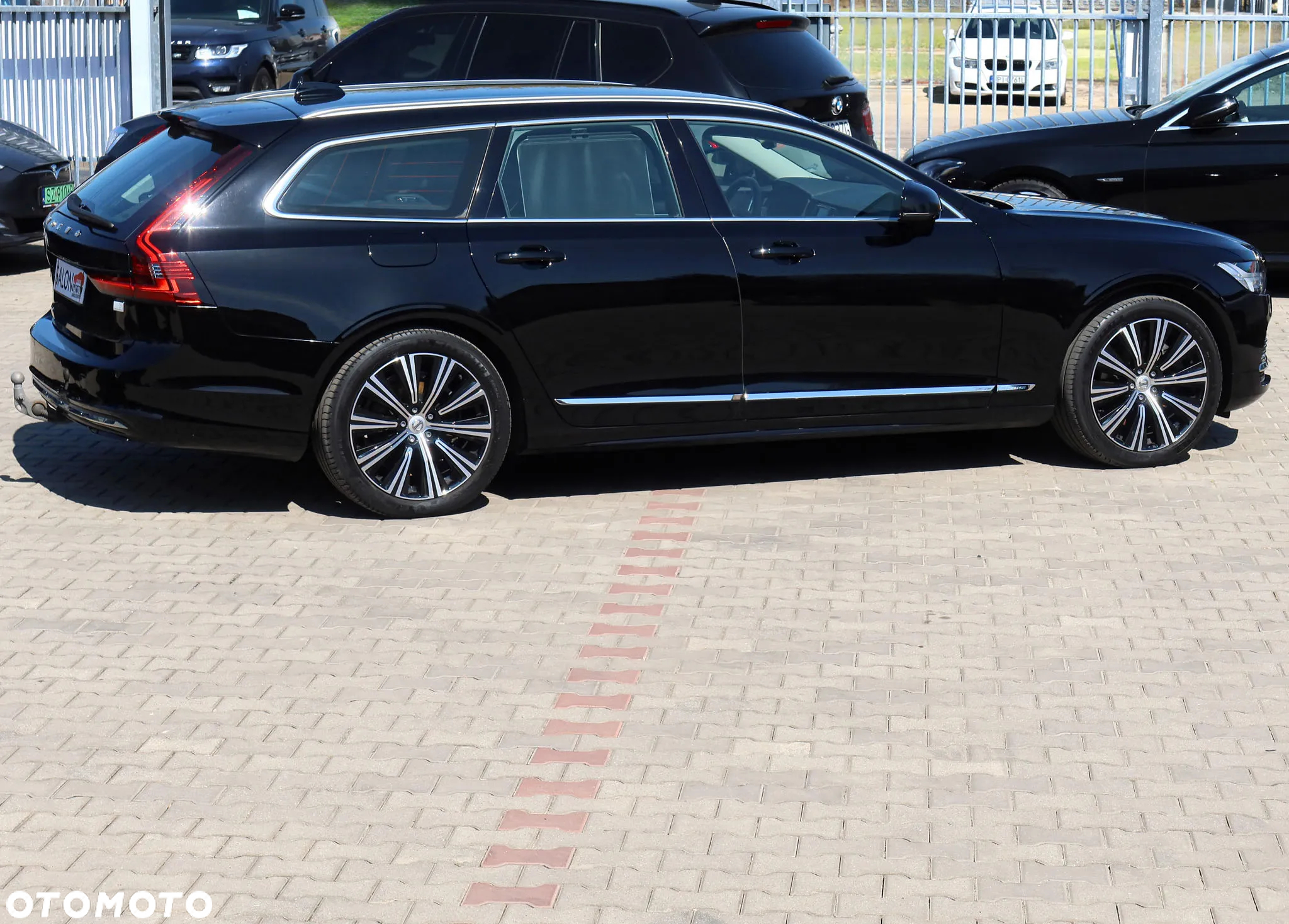 Volvo V90 T6 AWD Plug-In Hybrid Plus Bright - 31