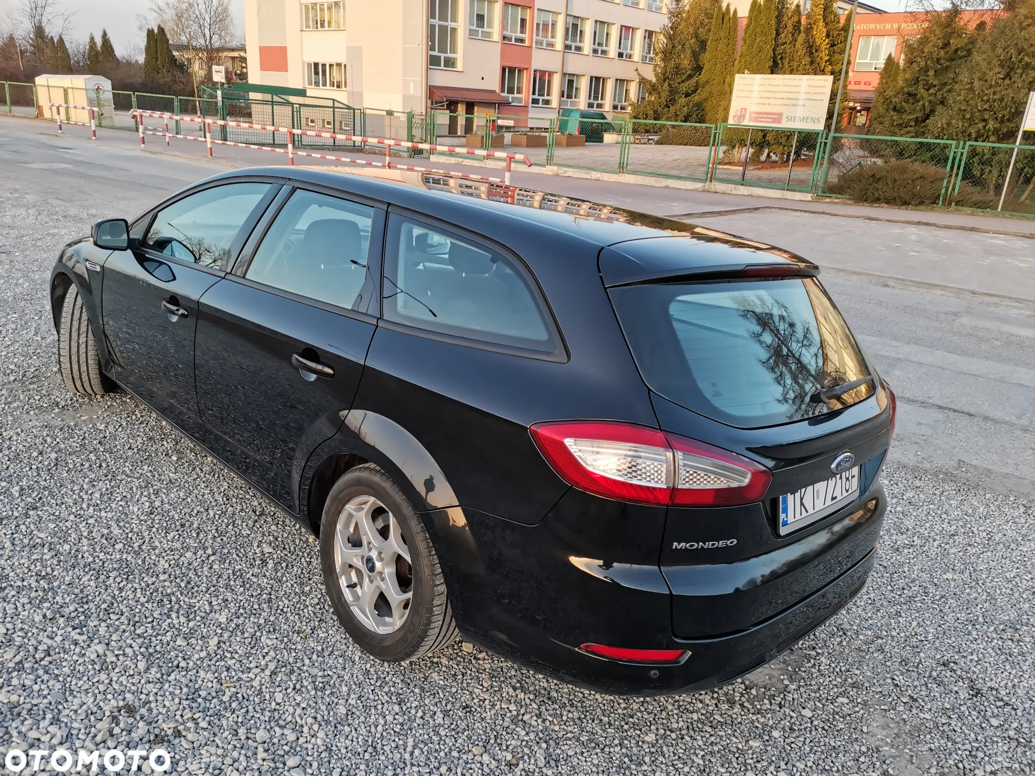 Ford Mondeo 1.6 TDCi ECOnetic Ambiente - 8