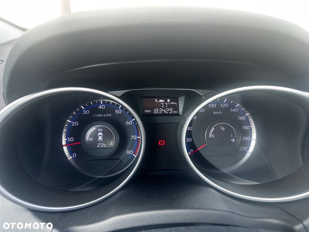Hyundai ix35 - 8