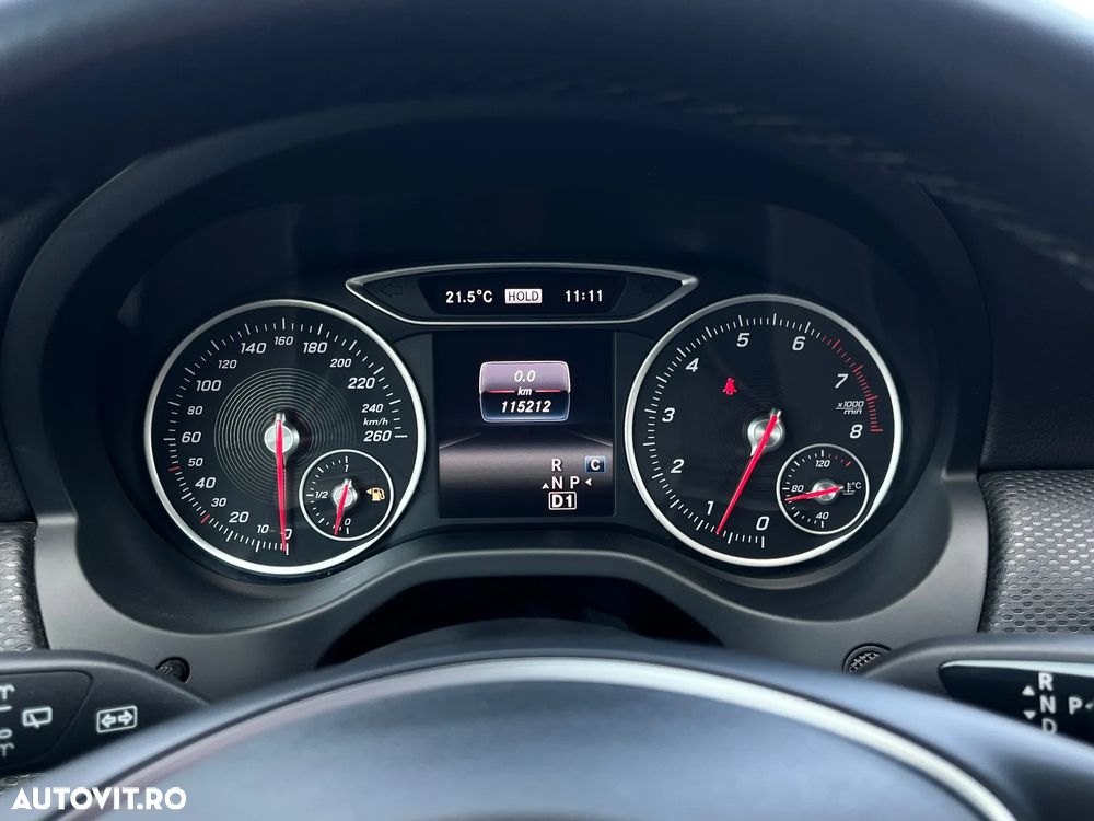 Mercedes-Benz A 200 7G-DCT - 14