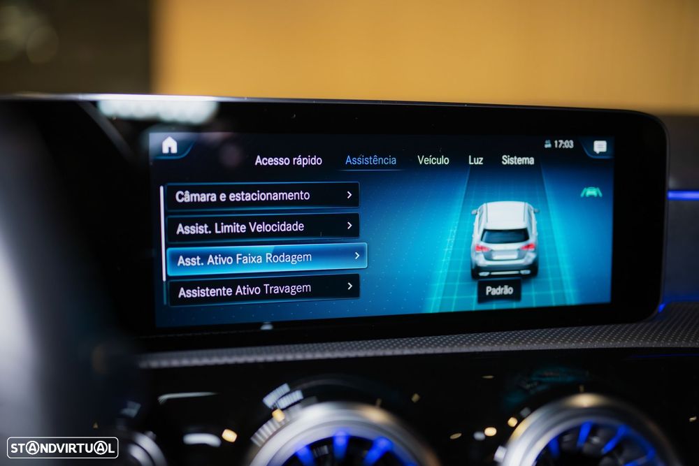 Mercedes-Benz A 250 e 8G-DCT AMG Line - 45