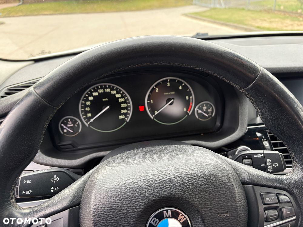 BMW X3 xDrive20d xLine - 16