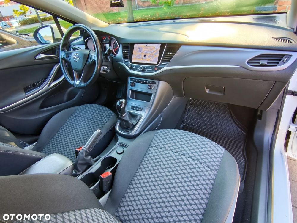 Opel Astra 2018 photo 5