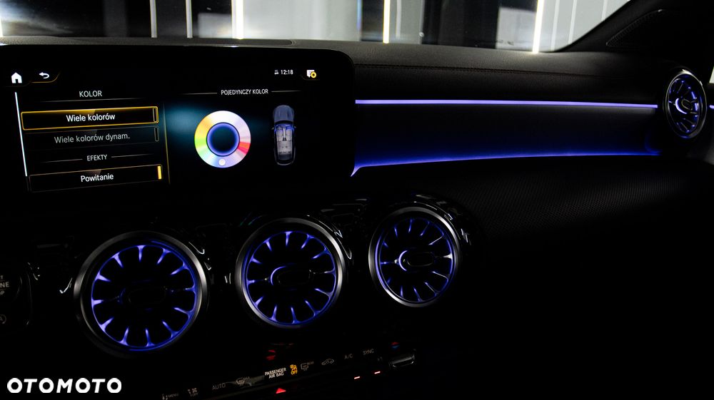 Mercedes-Benz CLA 250 4-Matic AMG Line 7G-DCT - 33