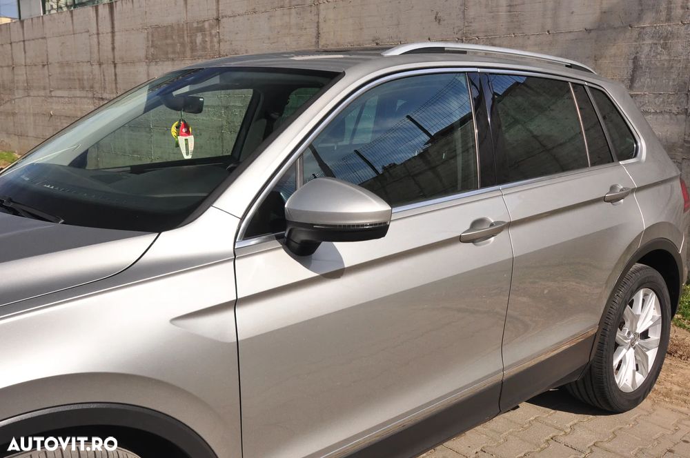 Volkswagen Tiguan 2.0 TDI 4Mot DSG Highline - 26