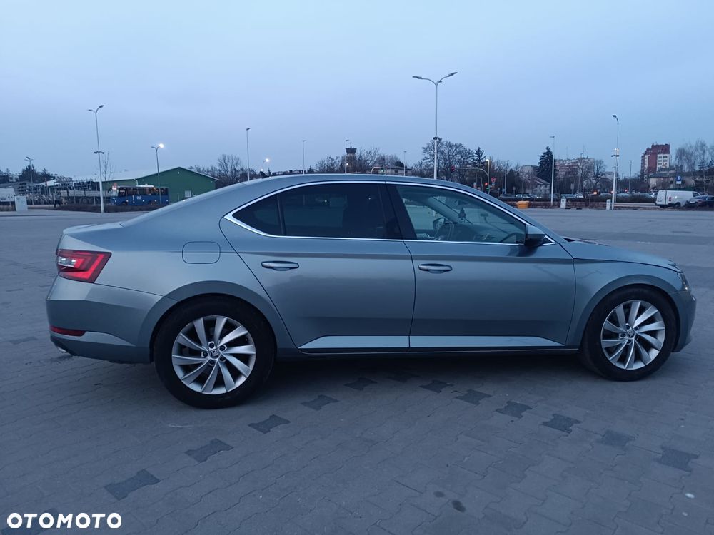 Skoda Superb - 2