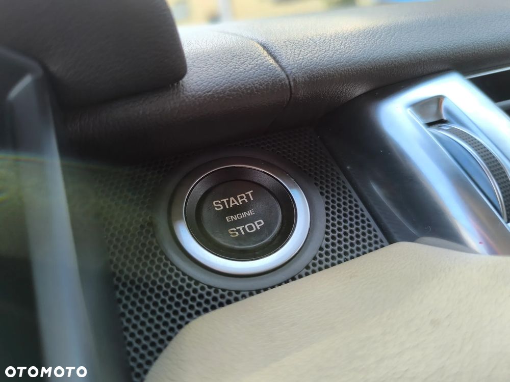 Land Rover Range Rover Sport 3.0 V6 HSE - 32