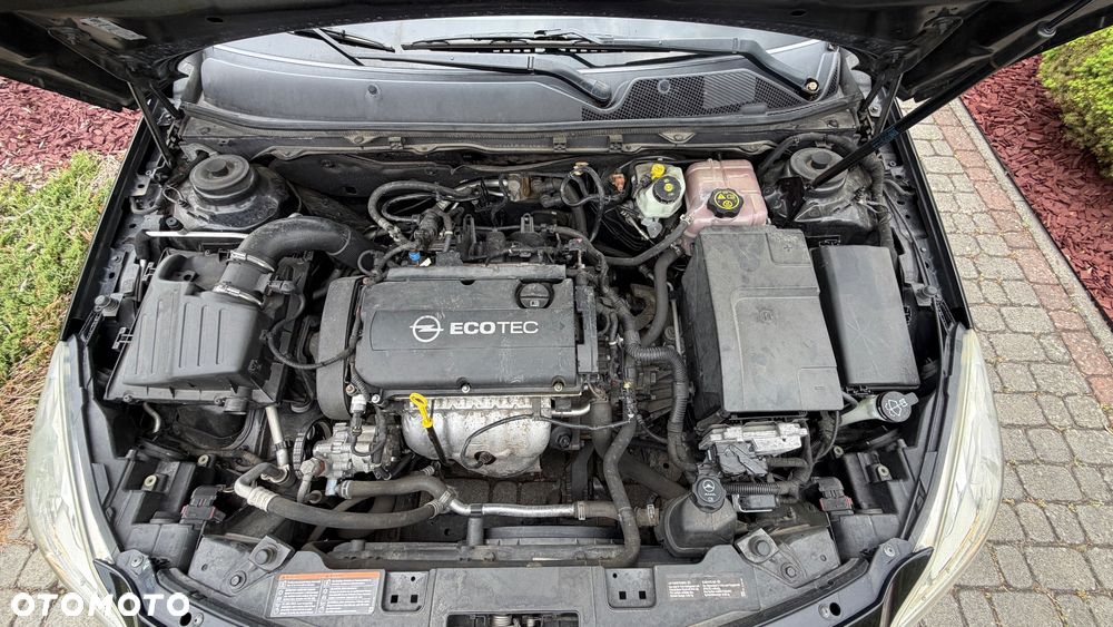 Opel Insignia 1.6 - 14