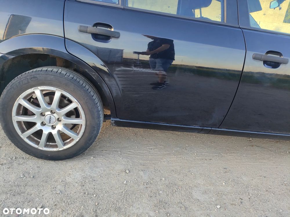 Ford Mondeo 1.8 Ambiente - 14