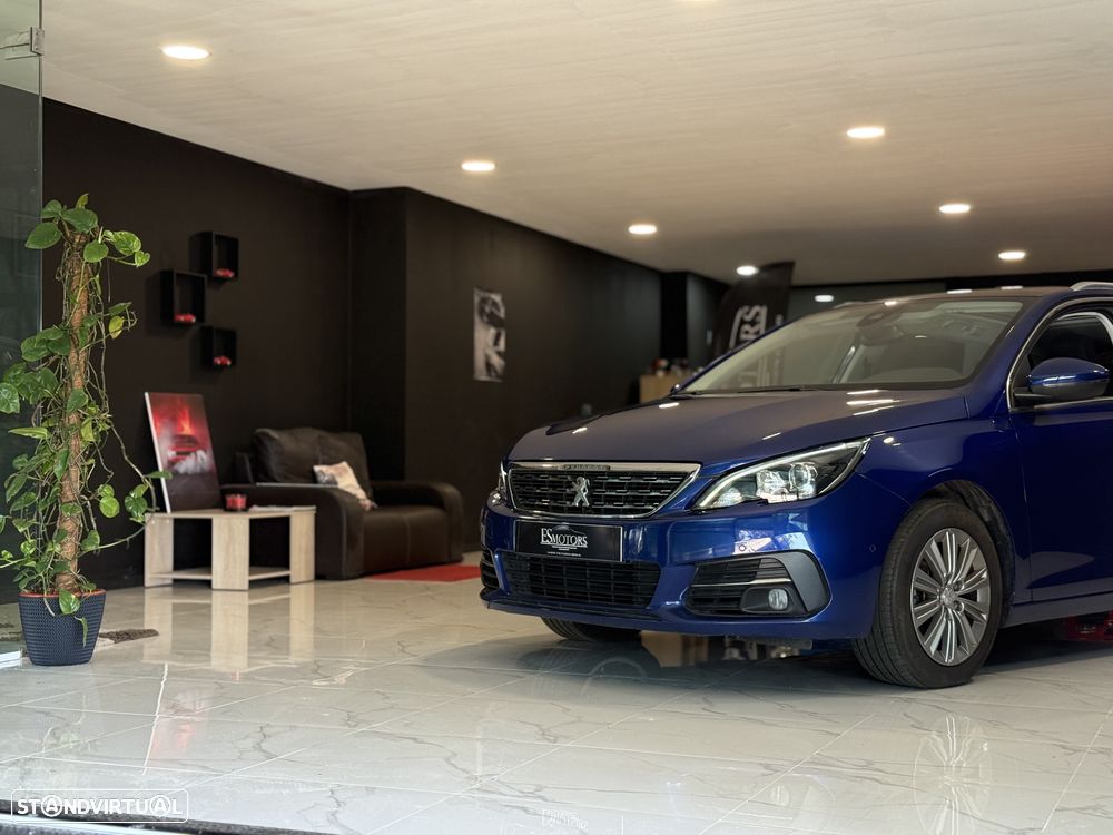Peugeot 308 SW PureTech 130 Allure - 4