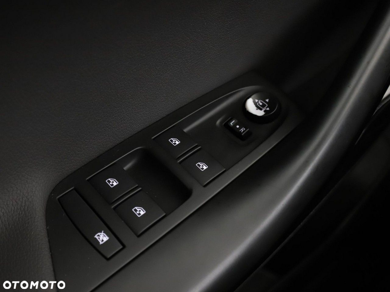 Opel Astra 1.4 Turbo Innovation - 34