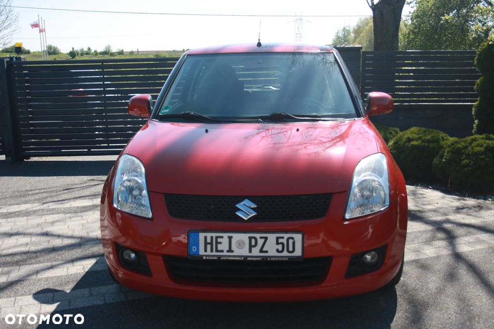 Suzuki Swift 1.3 Sunlight Edition - 4