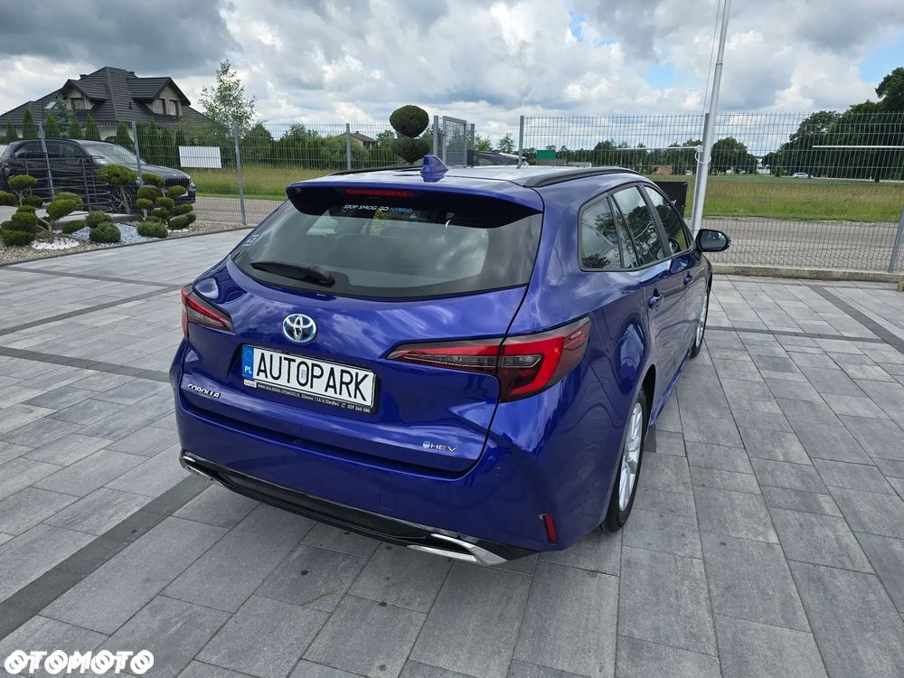 Toyota Corolla 1.8 Hybrid Comfort - 16