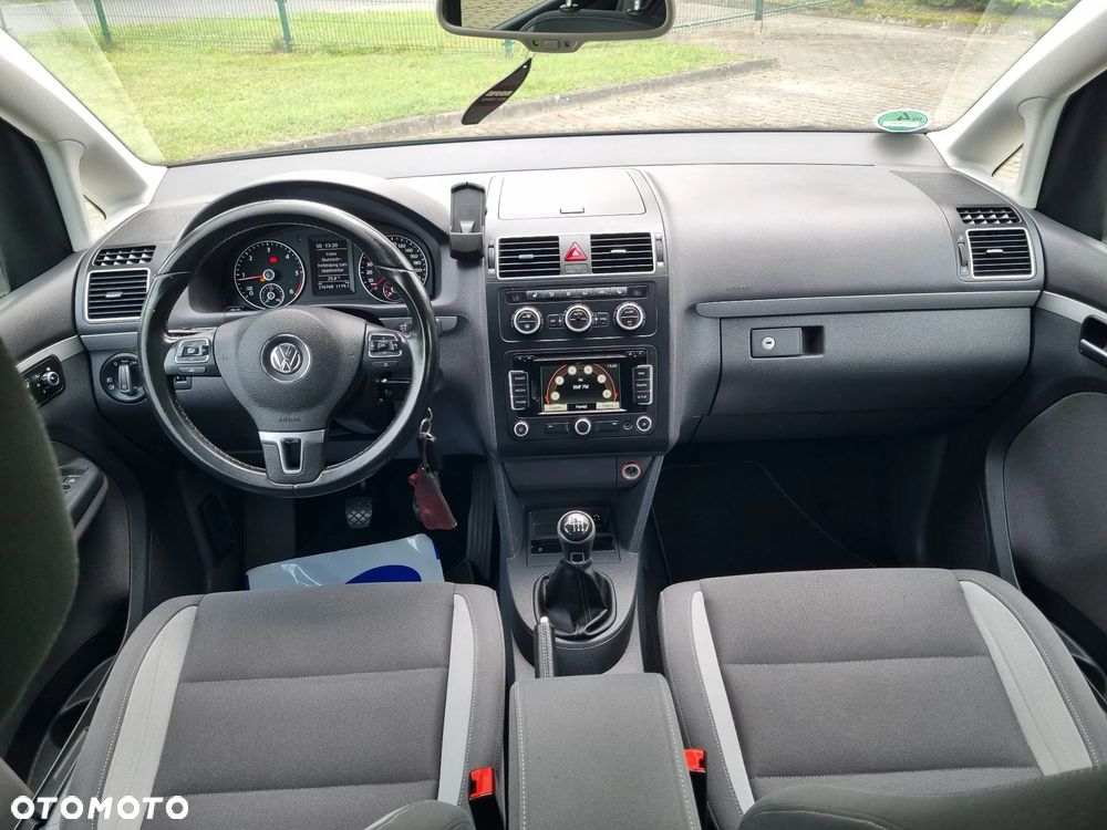 Volkswagen Touran 2.0 TDI DPF Life - 9