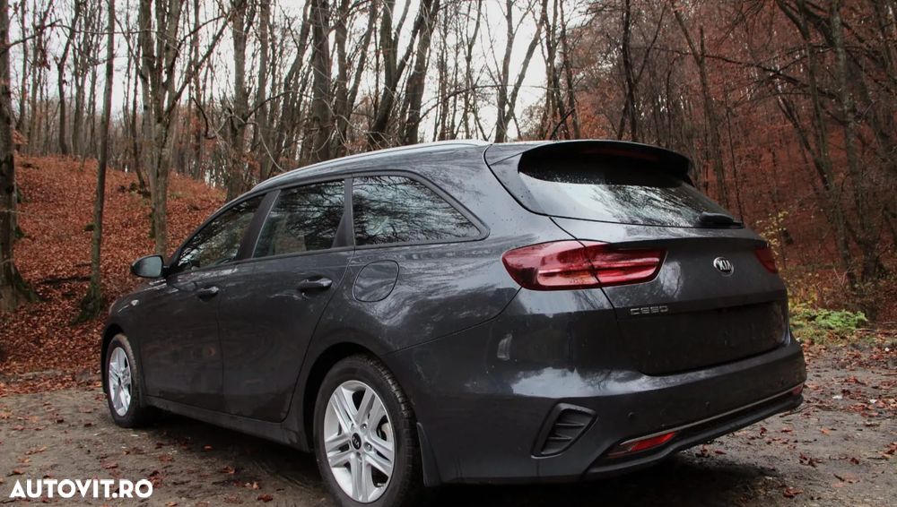 Kia Ceed - 4