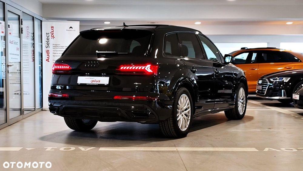 Audi Q7 - 12