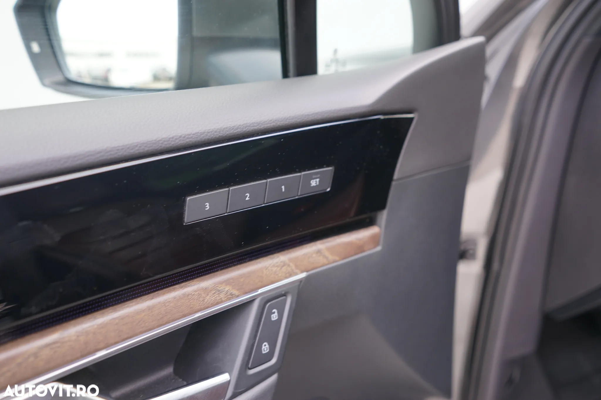 Volkswagen Touareg V6 TDI Atmosphere - 11