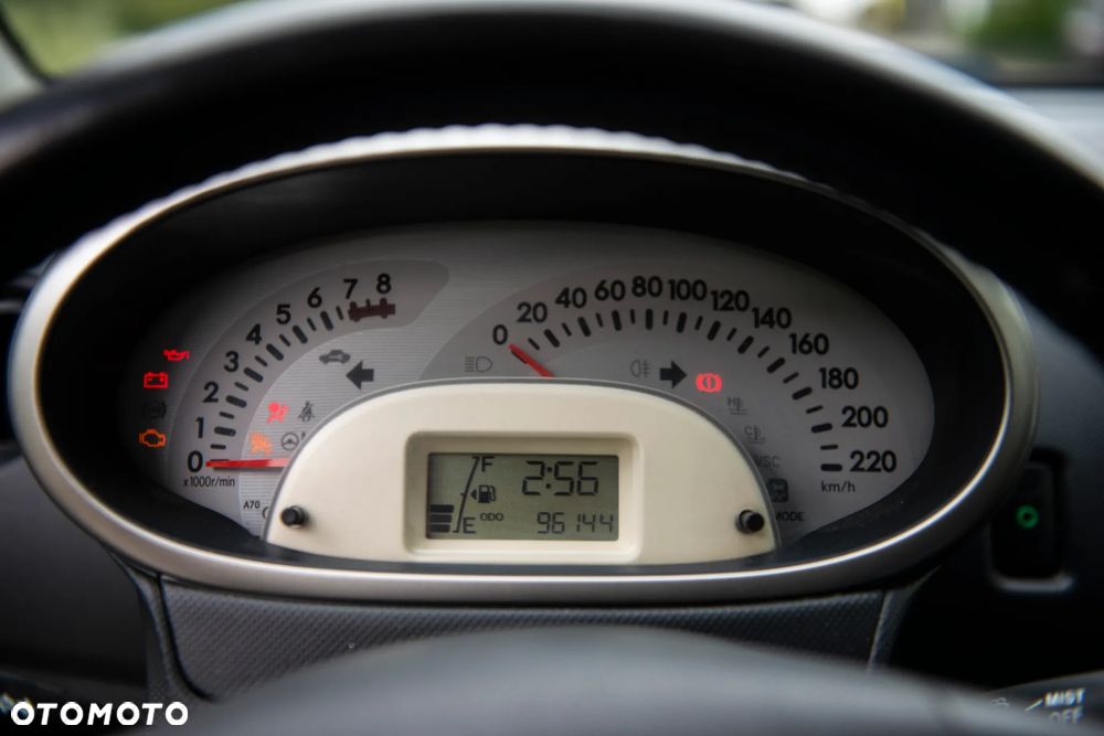 Daihatsu Sirion 1.3 CooLine - 29