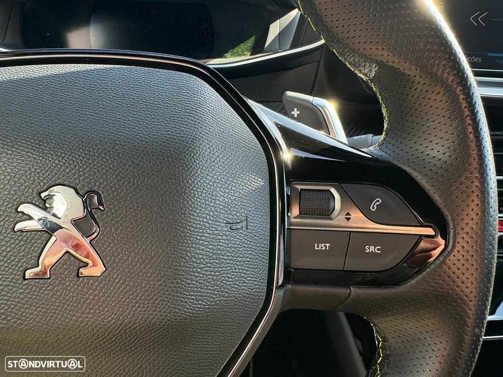 Peugeot 2008 BlueHDi 130 EAT8 GT - 23