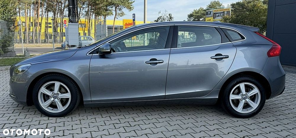 Volvo V40 - 8