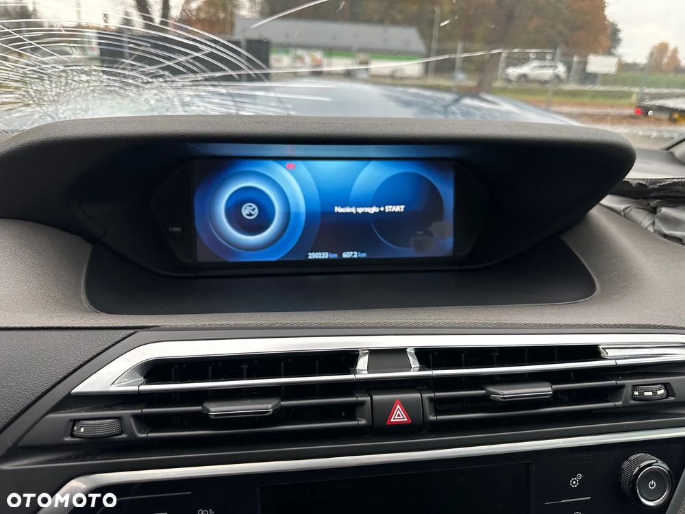 Citroën C4 Picasso - 11