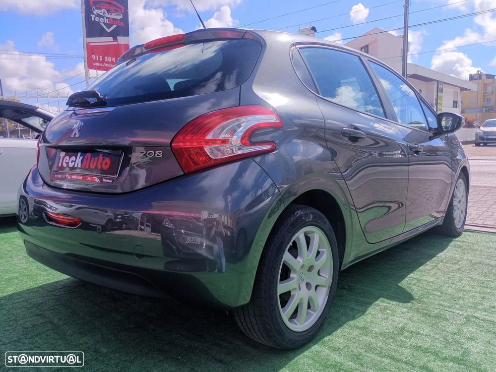 Peugeot 208 1.4 HDi Active - 8