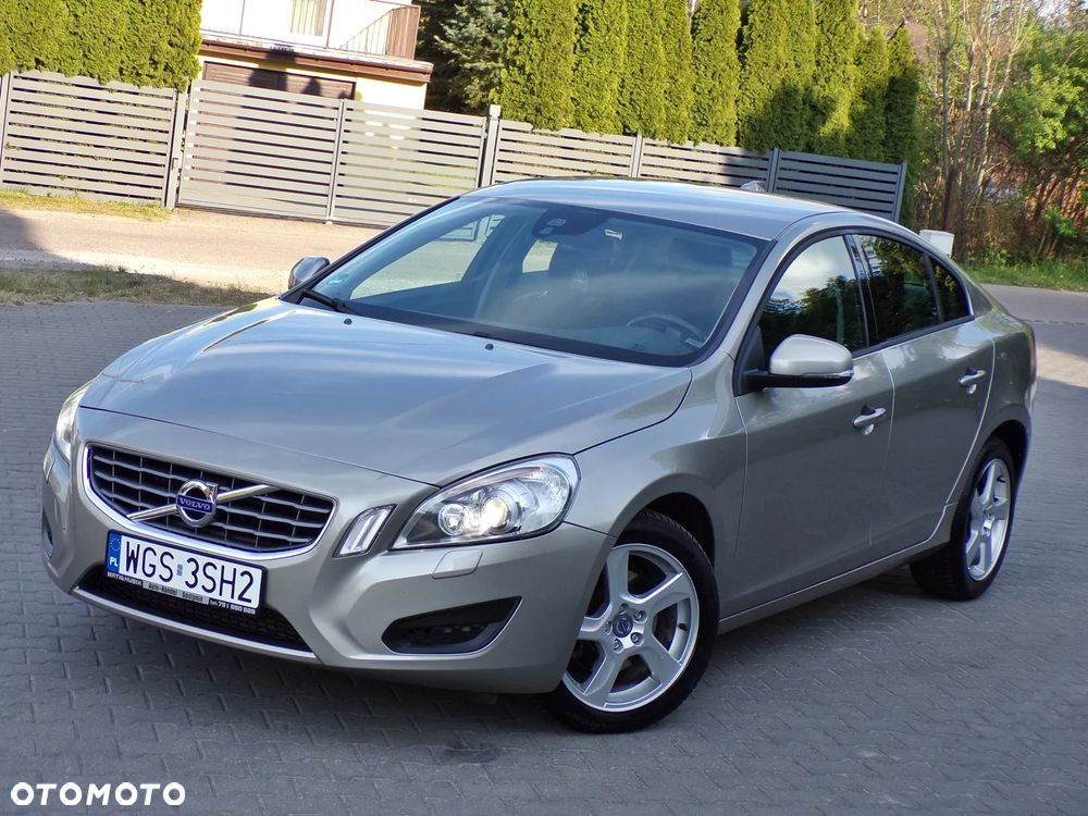 Volvo S60 D4 Summum - 11