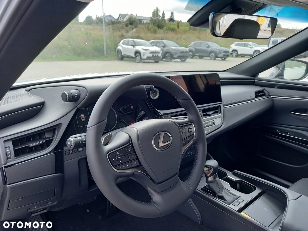 Lexus ES 300h Business Edition - 10