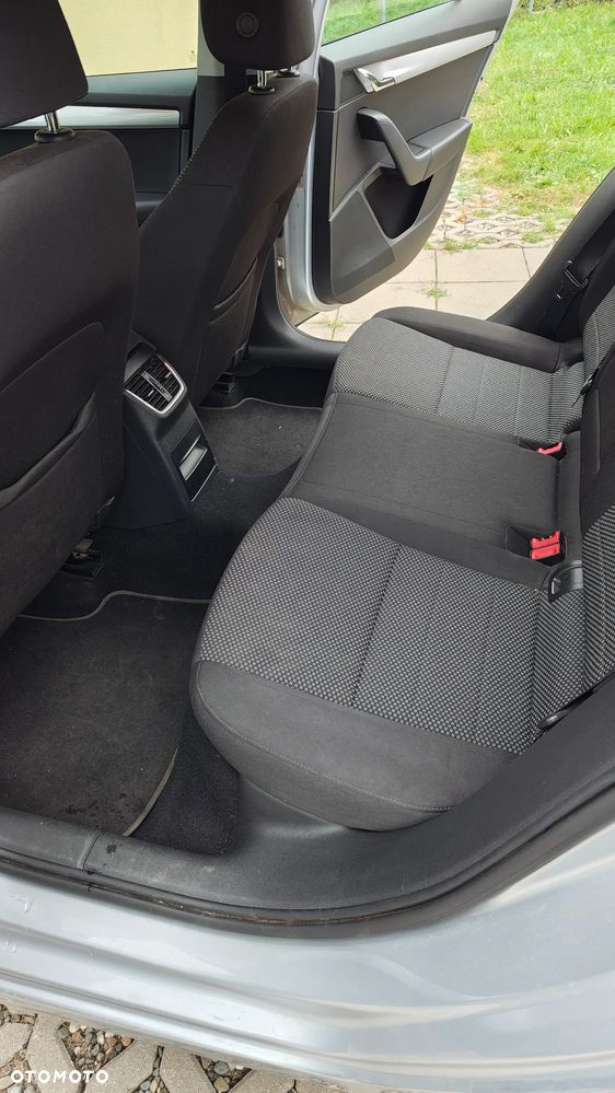 Skoda Octavia 2.0 TDI Edition - 8