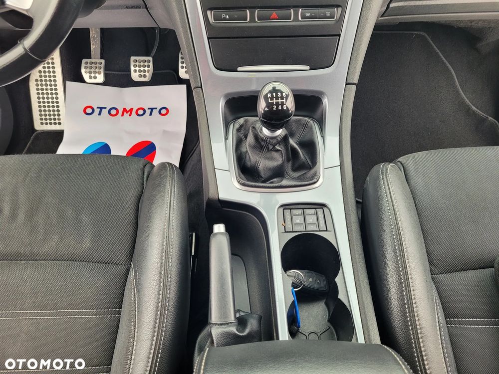 Ford Mondeo 2.0 TDCi Champions Edition - 19