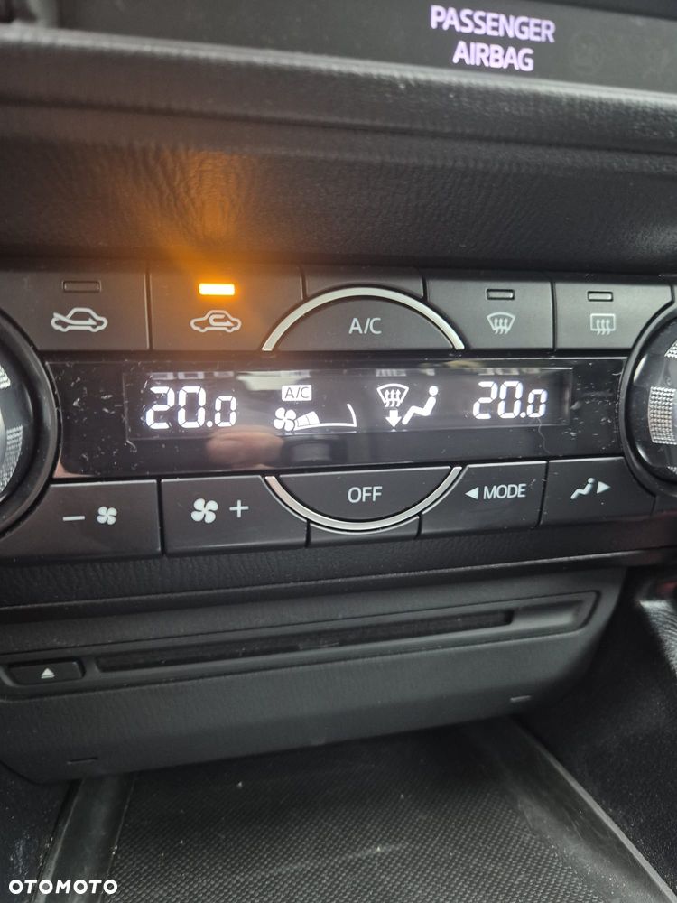 Mazda 3 2.0 Skypassion EU6 - 12