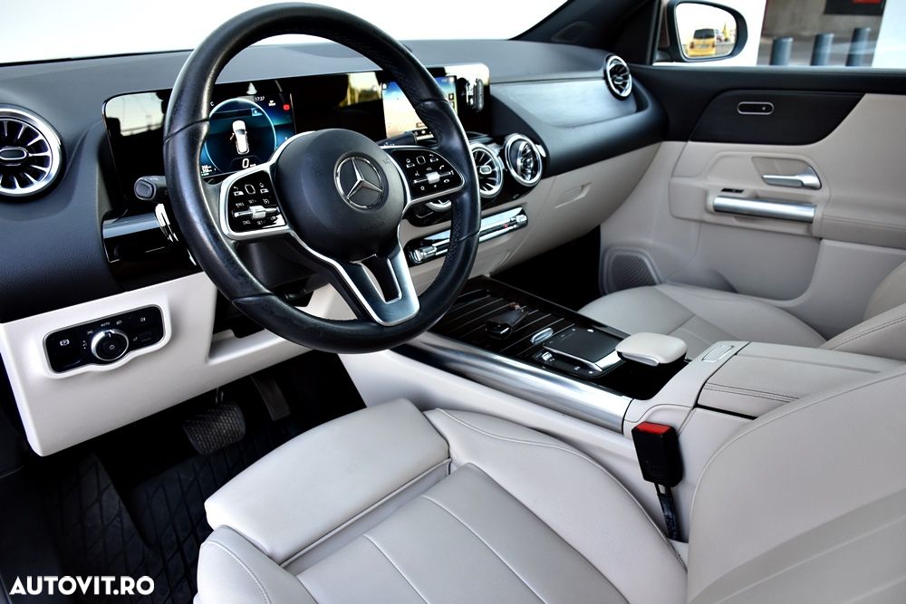 Mercedes-Benz EQA 250 - 13